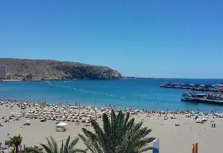 Playa De Cristianos Casa Adriano 洛斯克里斯蒂亚诺斯
